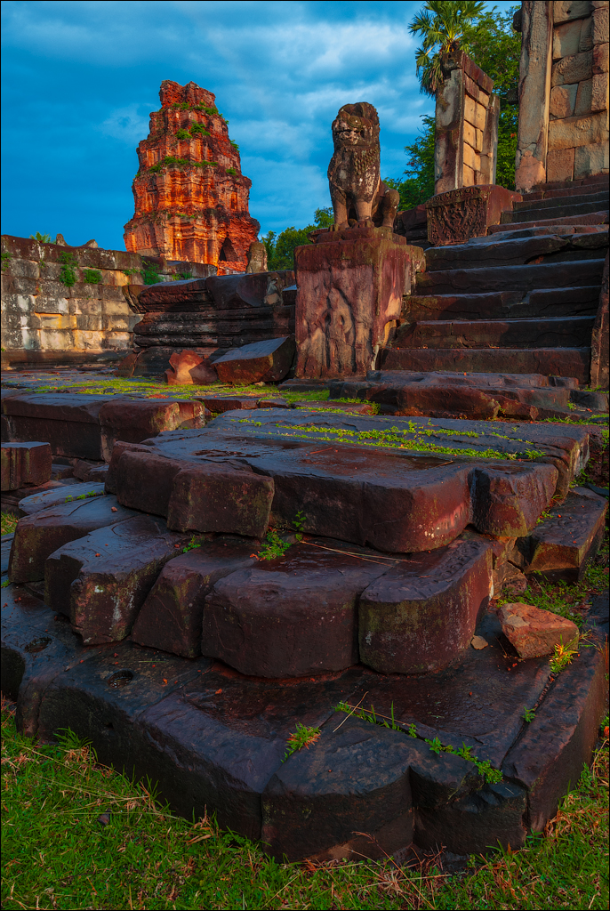 Roulous Prea Khan Nov209 018