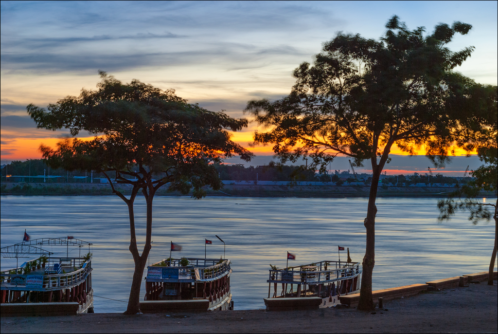 PhnomPehn TonleSap Nov2009 017
