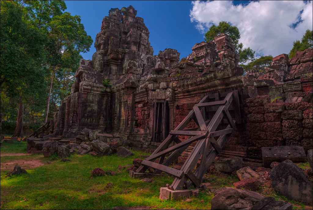 MinorTemples Appsaras Nov2009 002