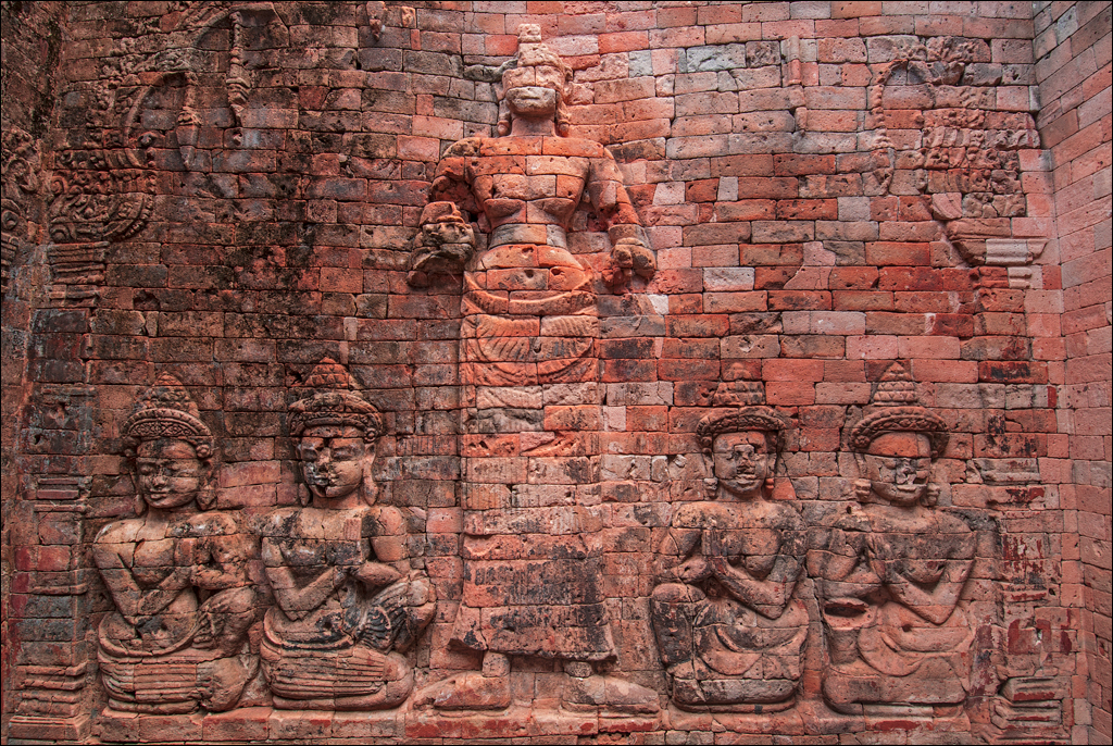 MinorTemples Appsaras Nov2009 036