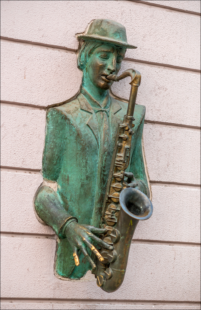 Georgia 16092216565726