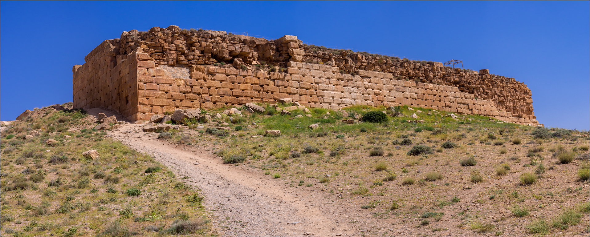 Iran20160507122919727 Panorama