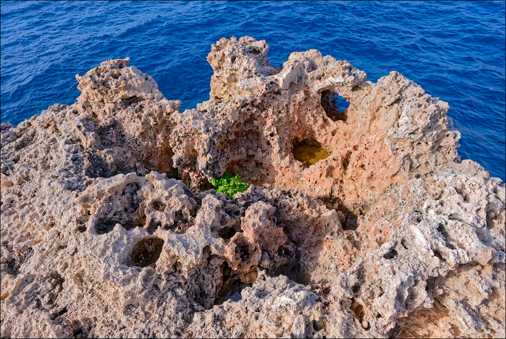 BlueGrottoDingliPopeye 140  DSC6970 DxO