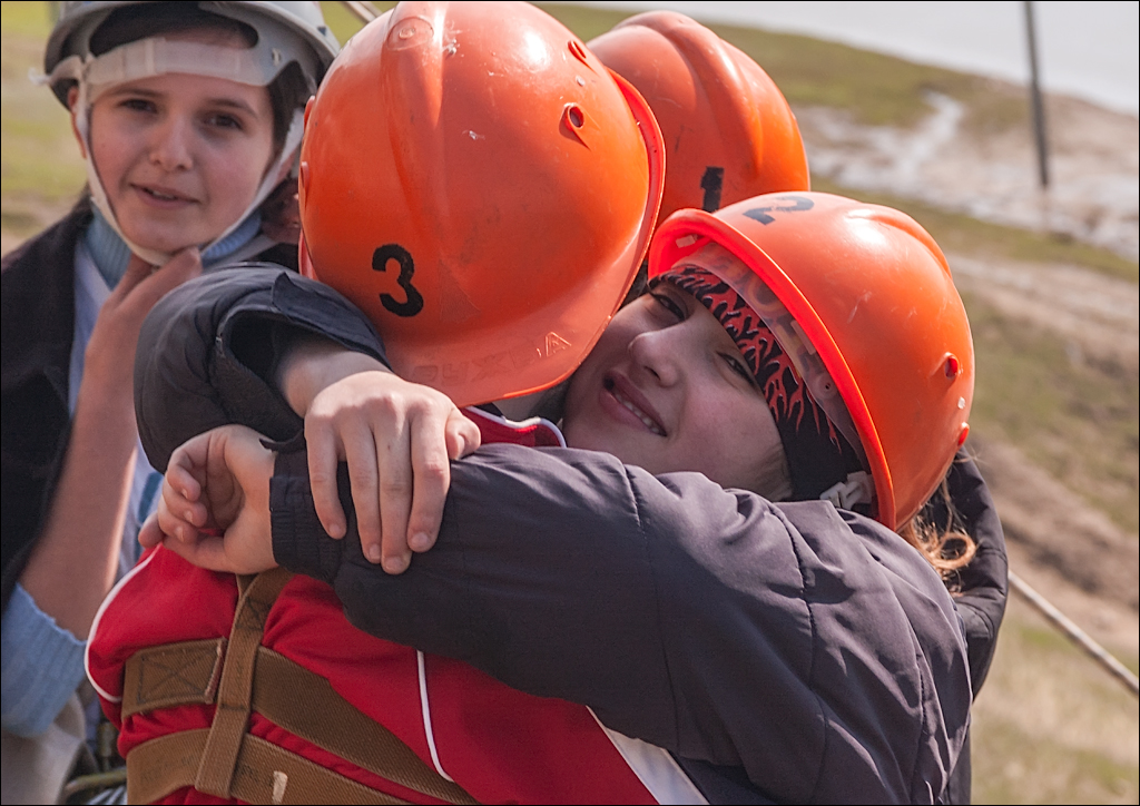 Cobani 2006 20060415031